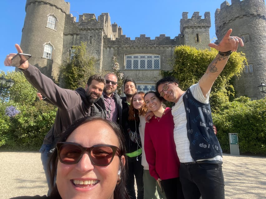 DUBLIN: Malahide castle and Howth MULTILINGUAL full day tour - The road through Malahide, Portmarnock, and St. Anne’s