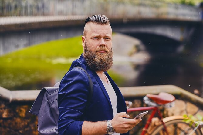Dublin: Personal Photographer - Travel Photography Experience - Merchants Arch and Temple Bar