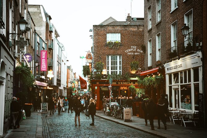 Dublin Private Walking Tour with a Local - Starting at Hugh Lane Gallery and Parnell Square