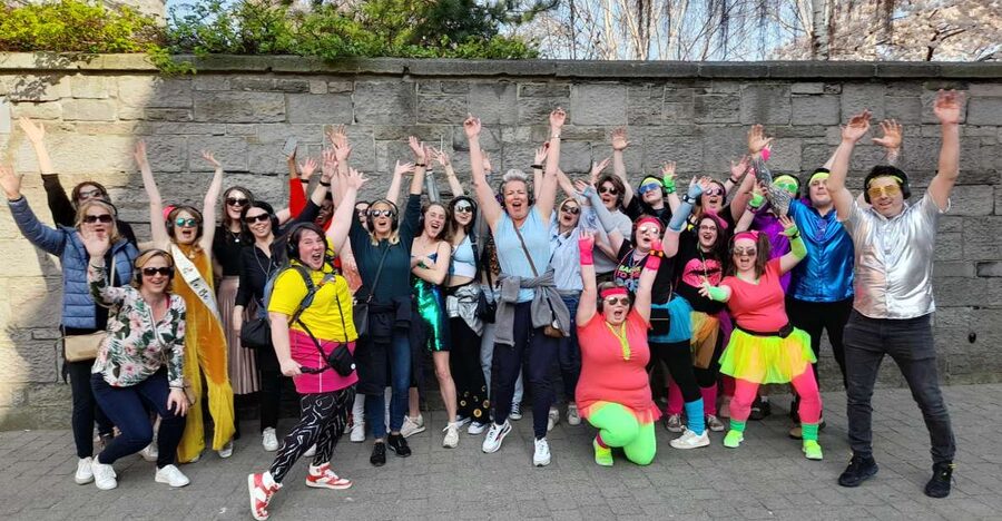 Dublin: Silent Disco Walking Tour - Putting on the headset and finding the rhythm