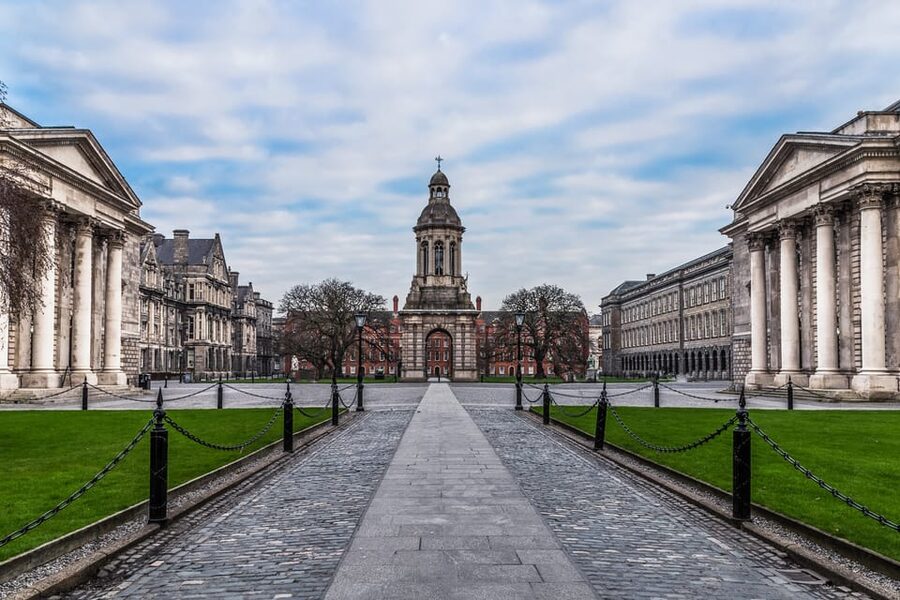 Dublin: St Patrick's, Book of Kells, and Dublin Castle Tour - The optional Guinness Storehouse upgrade