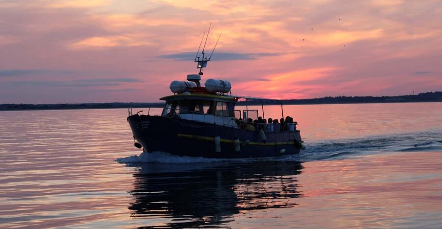Dublin: Sunset Cruise in Howth - Why the water changes Howth