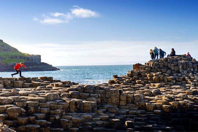 Dublin to Belfast Titanic, Dunluce Castle & Giant's Causeway Tour - Starting early on D’Olier Street