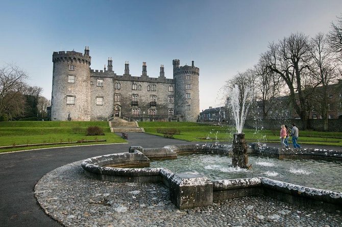 Dublin to Kilkenny Castle and House Of Waterford Crystal Day Tour - Why the train makes this Irish day trip worthwhile