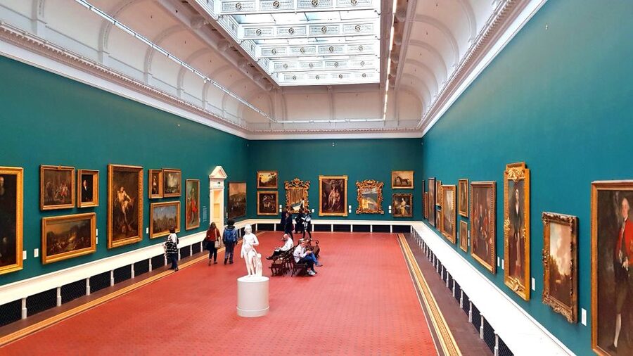 Dublin: Treasures of Ireland Museums Private Tour - What the $492 group price means