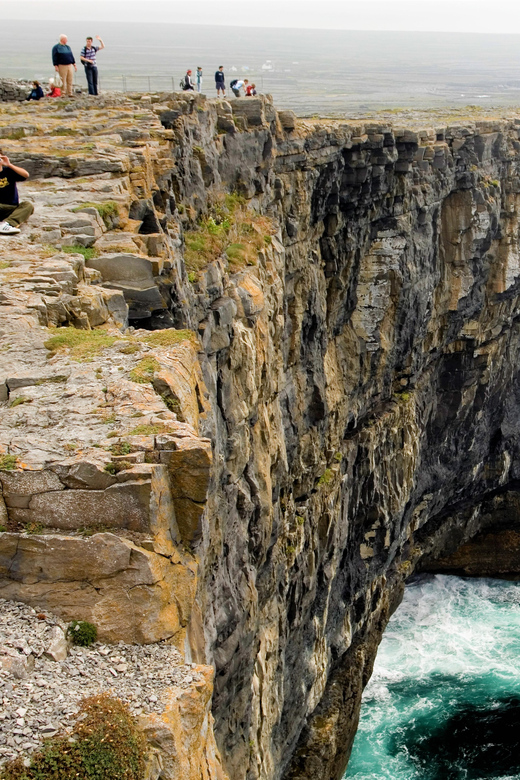 Ebiking on Inishmore island. Aran islands. Self-guided - Starting at Kilronan with your bike and map