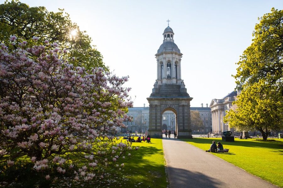 Eco Bike Tour of Dublin City Top Attractions and Nature - The 6-hour ride to Kilmainham Gaol and Phoenix Park