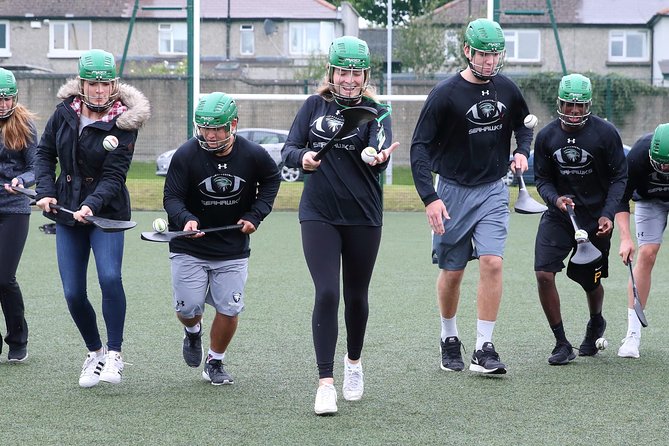 Experience Gaelic Games in Dublin - Gaelic handball adds a different rhythm