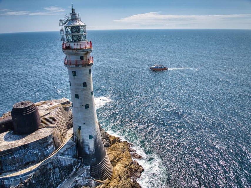 Fastnet Rock Lighthouse direct boat tour-Baltimore.Guided. - Heading out to the Wild Atlantic Way
