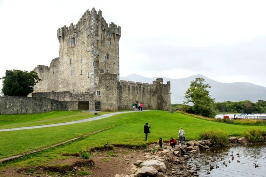 From Cork: 9-Hour Guided Ring of Kerry and Killarney Tour - Waterville, Coomakista, and the Skellig Islands