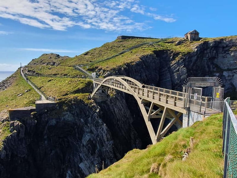 From Cork: West Cork to Mizen Head Guided Full Day Tour - Bantry: a practical town stop