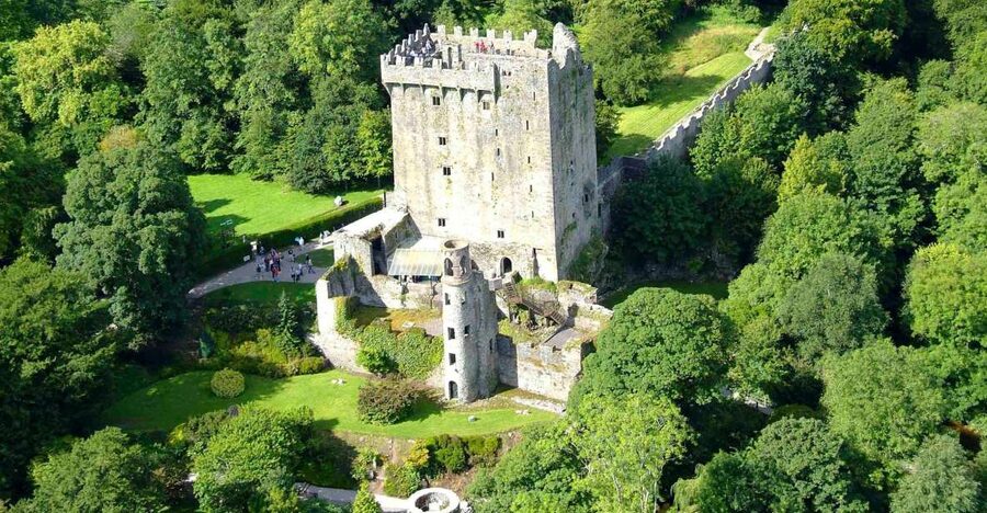 From Dublin: 2-Day Cork, Blarney Castle & Ring of Kerry Tour - Cobh and the Queenstown Story