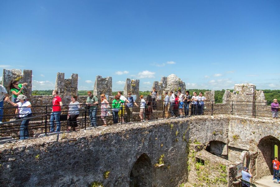 From Dublin: Blarney, Rock of Cashel and Cahir Castles Tour - Should you book this tour?