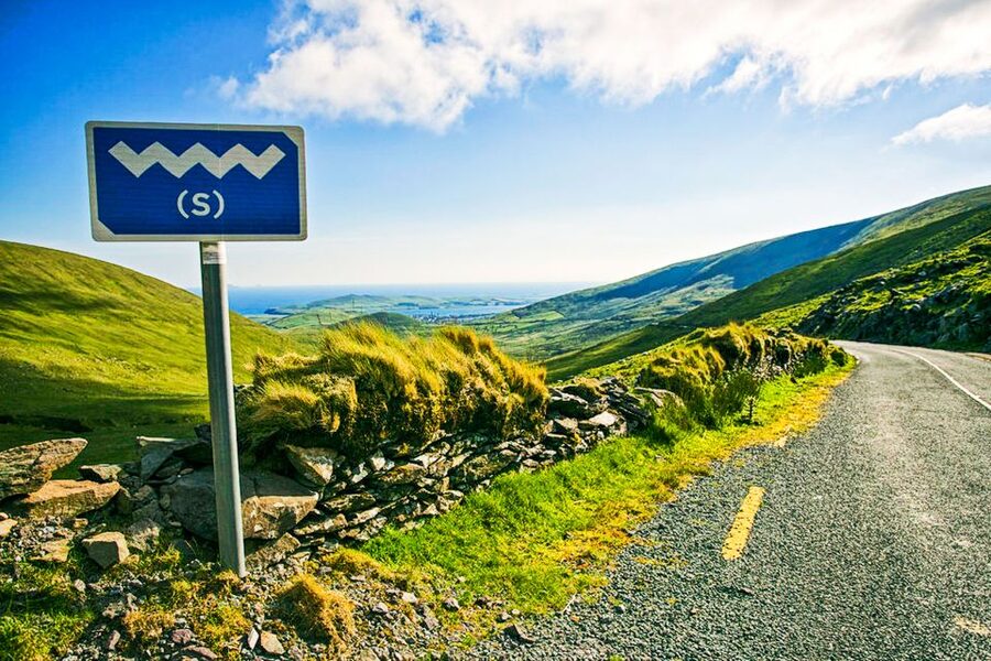 From Dublin: Cliffs of Moher, Burren & Galway City Day Tour - The first break at Barack Obama Plaza