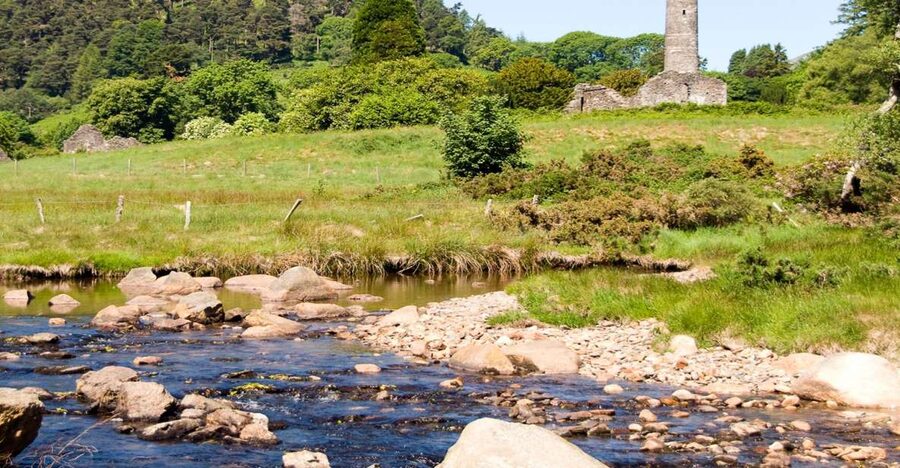 From Dublin: Wicklow Mountains, Glendalough & Kilkenny Tour - Crossing Wicklow and stopping at the Wicklow Gap