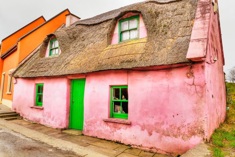From Galway: Aran Islands and Cliffs of Moher Tour & Cruise - The 9 a.m. departure and drive through the Burren