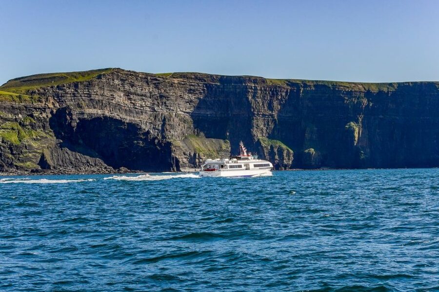 From Galway: Aran Islands & Cliffs of Moher Day Cruise - Dun Aonghasa and the cost of limited time