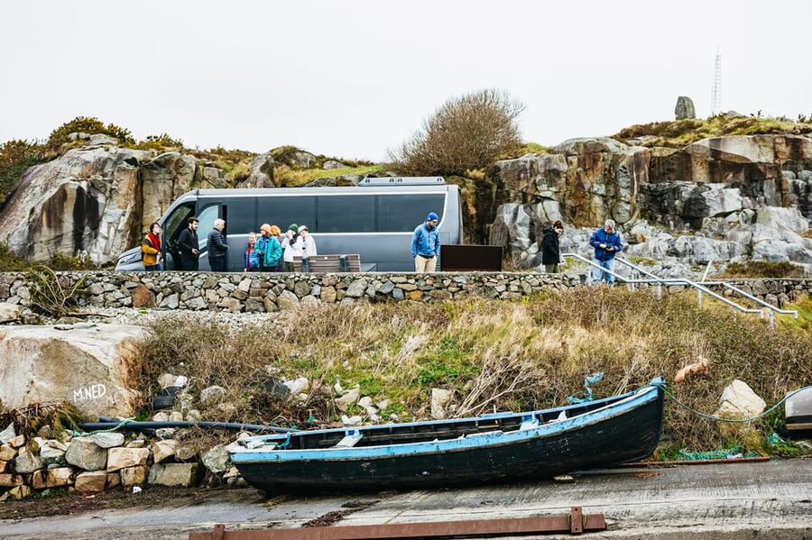 From Galway: Connemara and Connemara National Park Day Trip - Guides, vehicles, and the value of the commentary