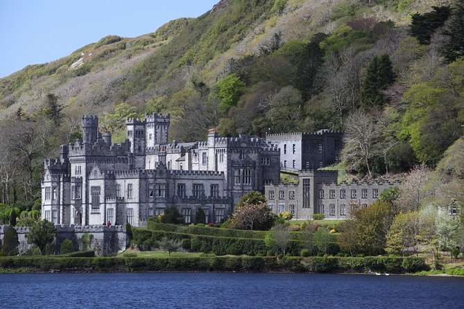 From Galway: Guided tour of Connemara with 3 hour stop in Kylemore Abbey - Kylemore Abbey needs the full three hours