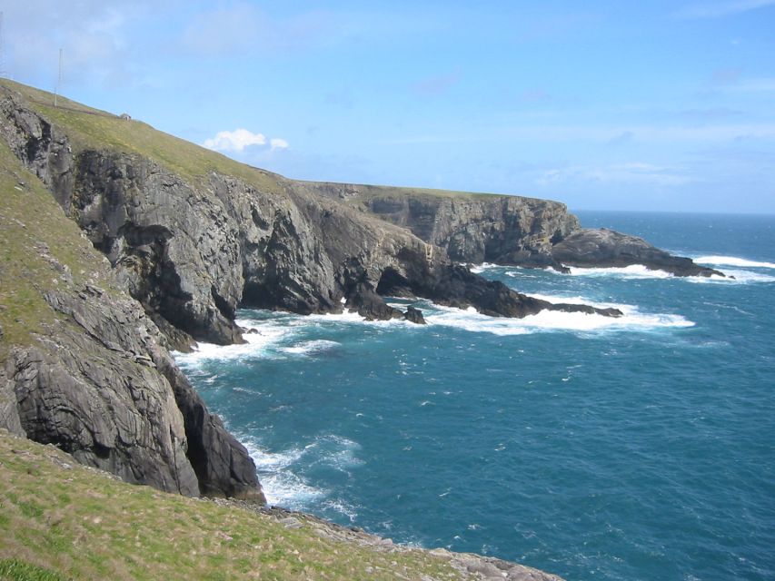 From Killarney: Day Trip to Dingle - Leaving Killarney for the Dingle Peninsula