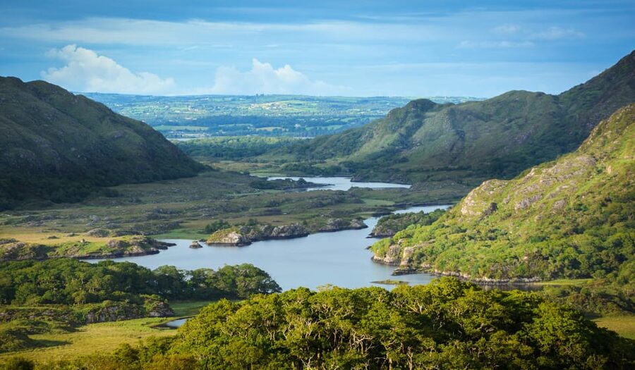 From Killarney: Ring of Kerry & Skellig Ring Full-Day Tour - Portmagee, a proper pause in the middle