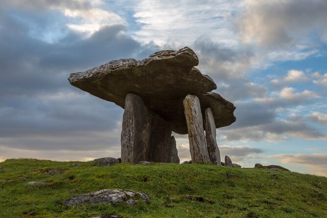 Full-Day Private Tour in West Coast of Ireland - The Cliffs of Moher, the day’s main view