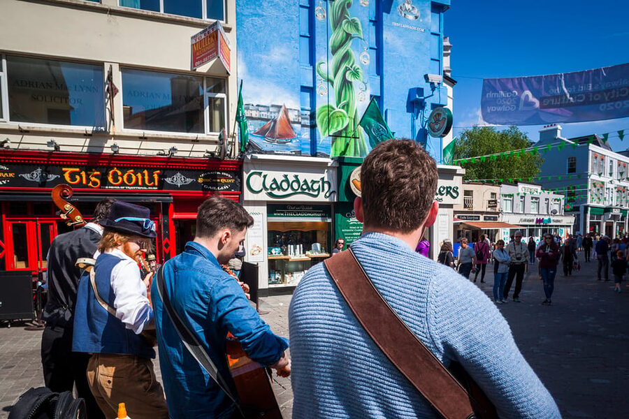 Galway: Best of Galway City & Claddagh Walking Tour - An hour at Galway City Museum
