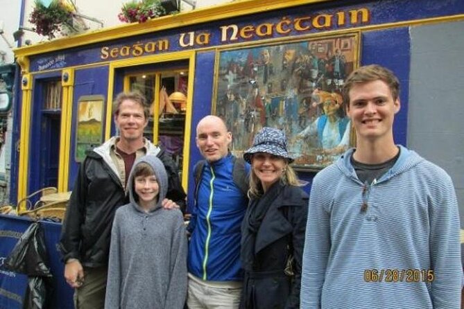 Galway City on Foot with Seán: Stories, History, Local Tips, Chat and More.. - Finish at Tigh Neachtáin with Humanity Dick