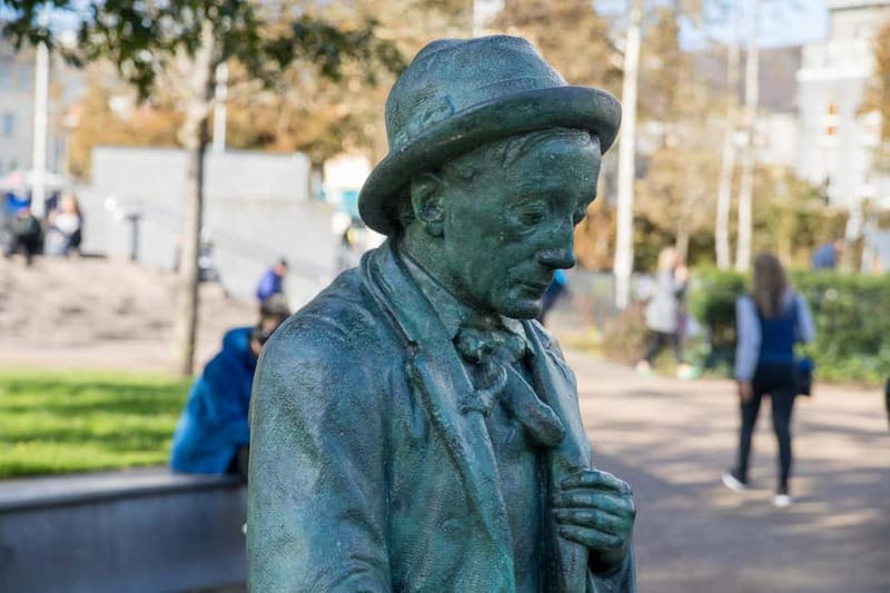 Galway City Walk: Rougues, Rebels and Rakes - The King’s Head and Galway’s pub history
