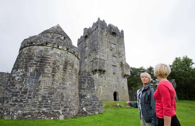 Galway: Connemara, Sheepdog Show and Medieval Castle Tour - Leaving Galway for the Twelve Bens