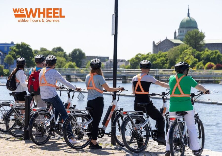 Galway: Guided eBike City Sightseeing Tour - What the small group changes