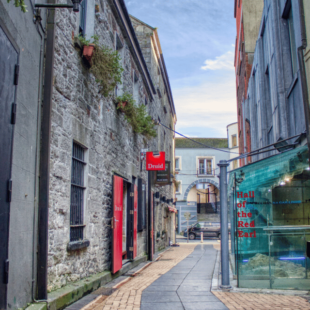 Galway: Medieval Galway Tour - Going below street level at the Hall of the Red Earl