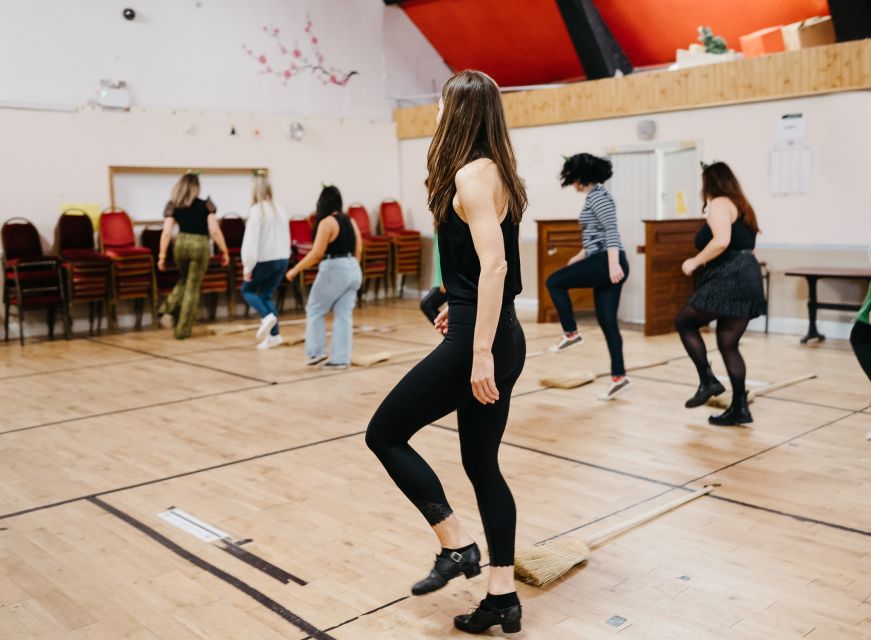 Galway: The Irish Dance Experience - The first steps: learning without pressure