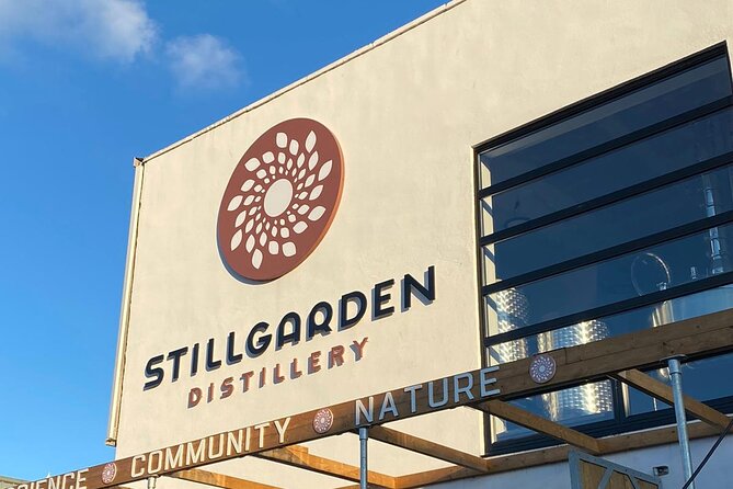 Gin Tasting Masterclass In Stillgarden Distillery - The welcome cocktail sets the tone