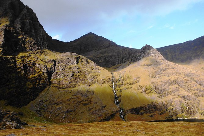 Guided Climb of Carrauntoohil with KerryClimbing.ie - The descent is part of the challenge