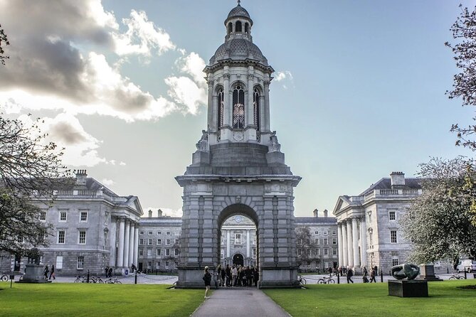 Highlights of Dublin Private Walking Tour with Guide - Christ Church Cathedral and nearly a thousand years of worship
