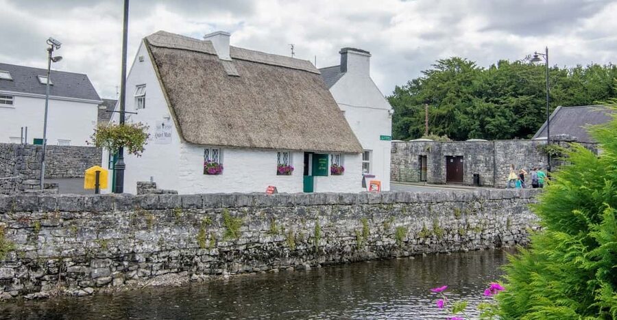 Ireland: County Mayo The Quiet Man Museum Self-Guided Visit - What the $9 admission gives you