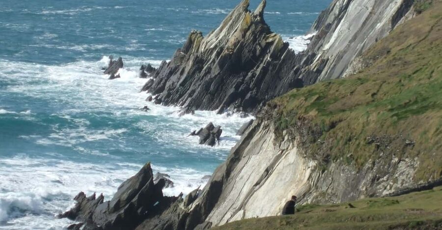 Ireland: Dingle Peninsula Day Tour - A living Irish-speaking district