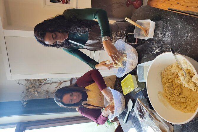 Irish Baking Class: Granny's Apple Cake, Traditional Scones - Key Points at a Glance