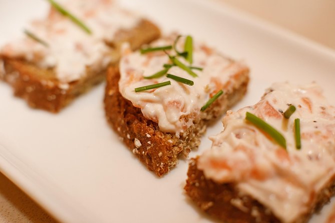 Irish Craic & Cuisine: Cooking Class & Dinner in Central Dublin - Arriving in Castleknock at 6:00 pm