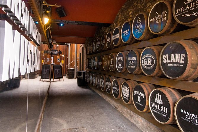 Irish Whiskey Museum: Whiskey Blending Experience - Irish whiskey told through three rooms