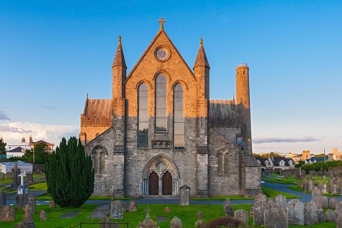 Kilkenny city tour in German. - Key points to know before booking