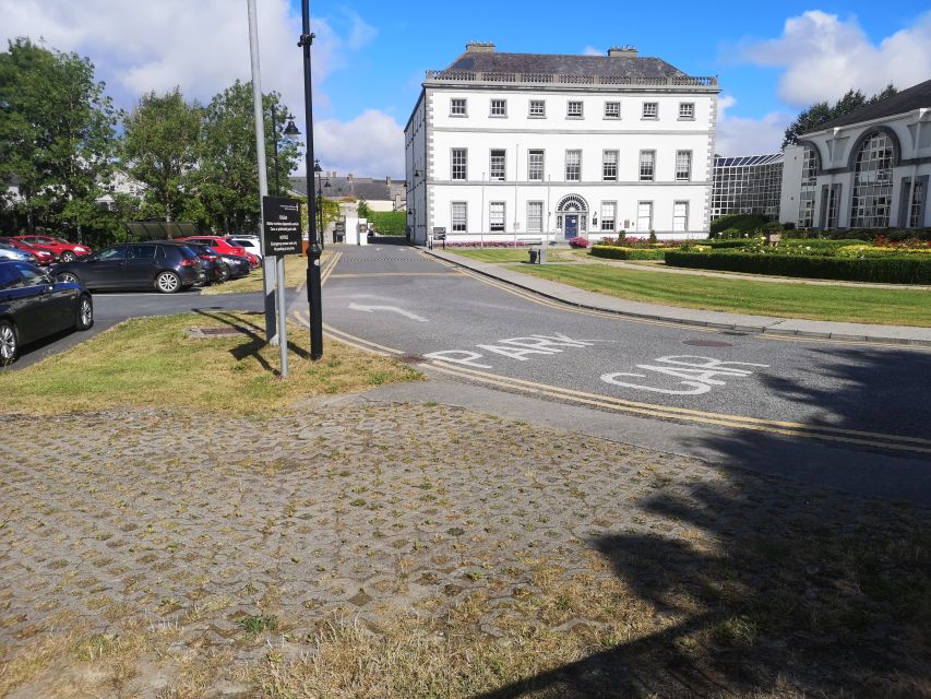 Kilkenny: Historical Highlights Walking Tour - Kieran Street, Parliament Street, and the old city center