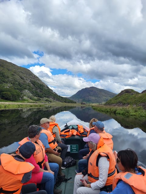 Killarney: Gap of Dunloe Day Tour - Old Weir Bridge and the Meeting of the Waters