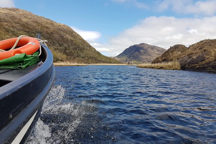 Killarney: Gap of Dunloe Pony, Trap & Traditional Boat Tour - Guides, Horses, and the Human Side of the Tour