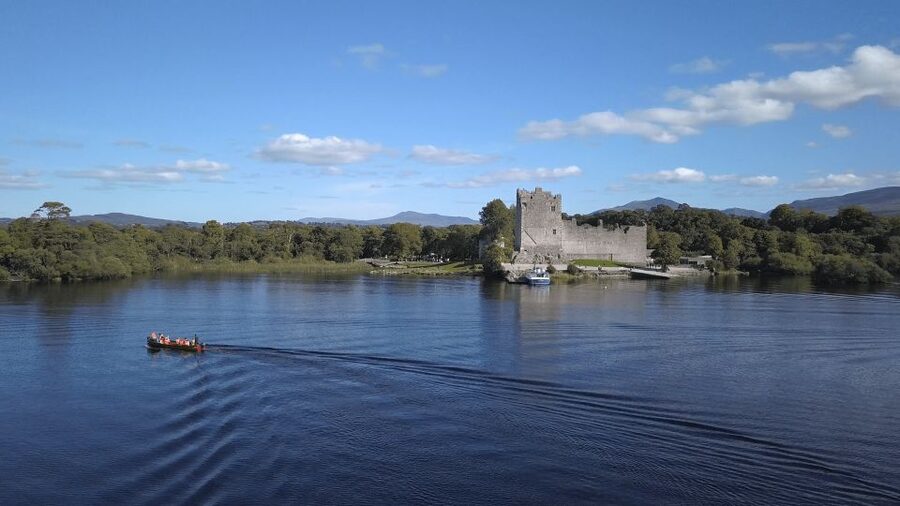 Killarney: Lakes of Killarney Boat Tour with Transfer - Lord Brandon’s Cottage and the midday pause