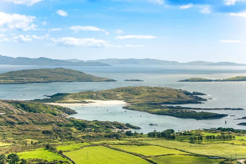 Killarney: Ring of Kerry Bus Tour - Kerry Bog Village: a short look at rural life