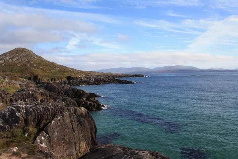 Killarney: Ring of Kerry Bus Tour - Lunch at the Scarriff Inn or along the route