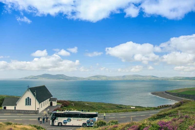 Killarney: Ring of Kerry Bus Tour - Killorglin and the road toward Glenbeigh