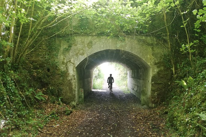 Magical bike tour around Cong - Through Ard Na Gaoithe Forest toward Cong